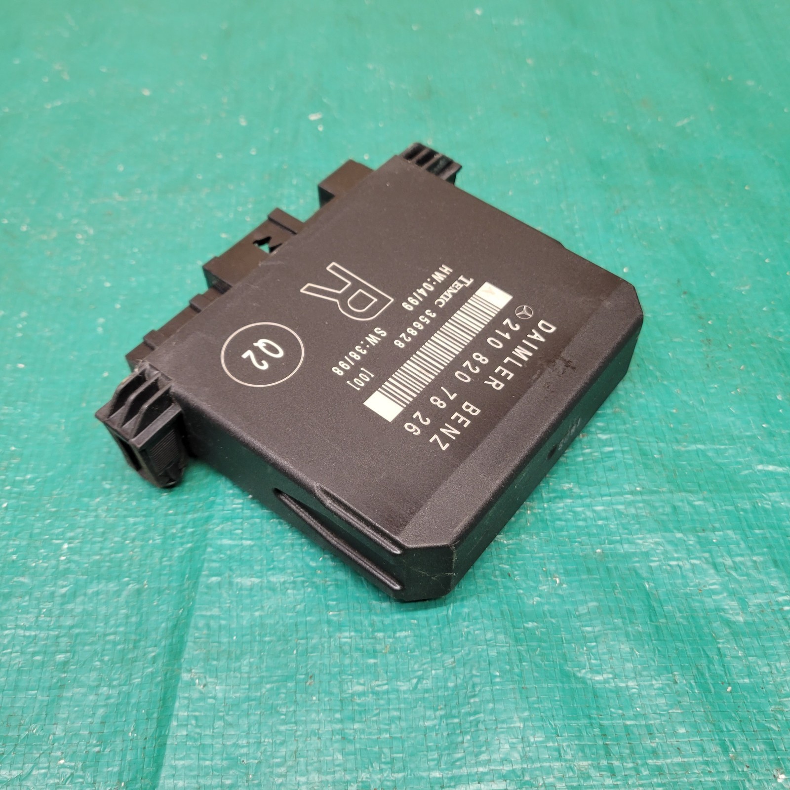 98-03 Mercedes W208 CLK430 CLK320 Front Right Door Control Module OEM 2088202226