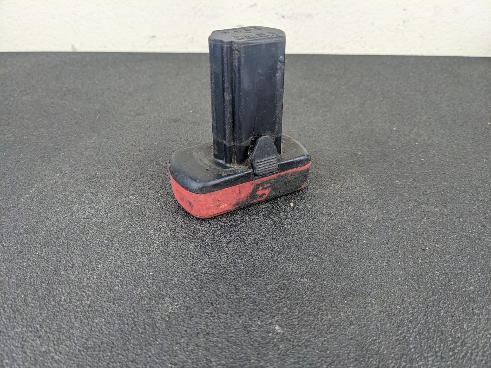 #bk334 Snap On CTB8172 14.4 v li-ion Battery RED
