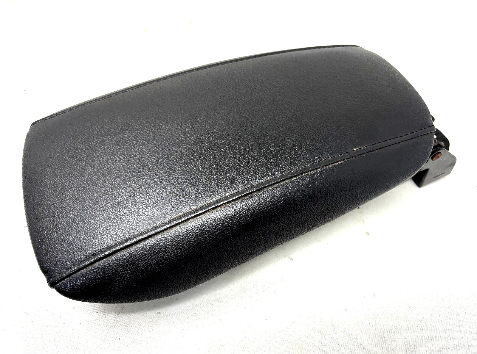 2013-2016 Ford Fusion Center Console Lid Armrest Black Leather Ash Stitch OEM