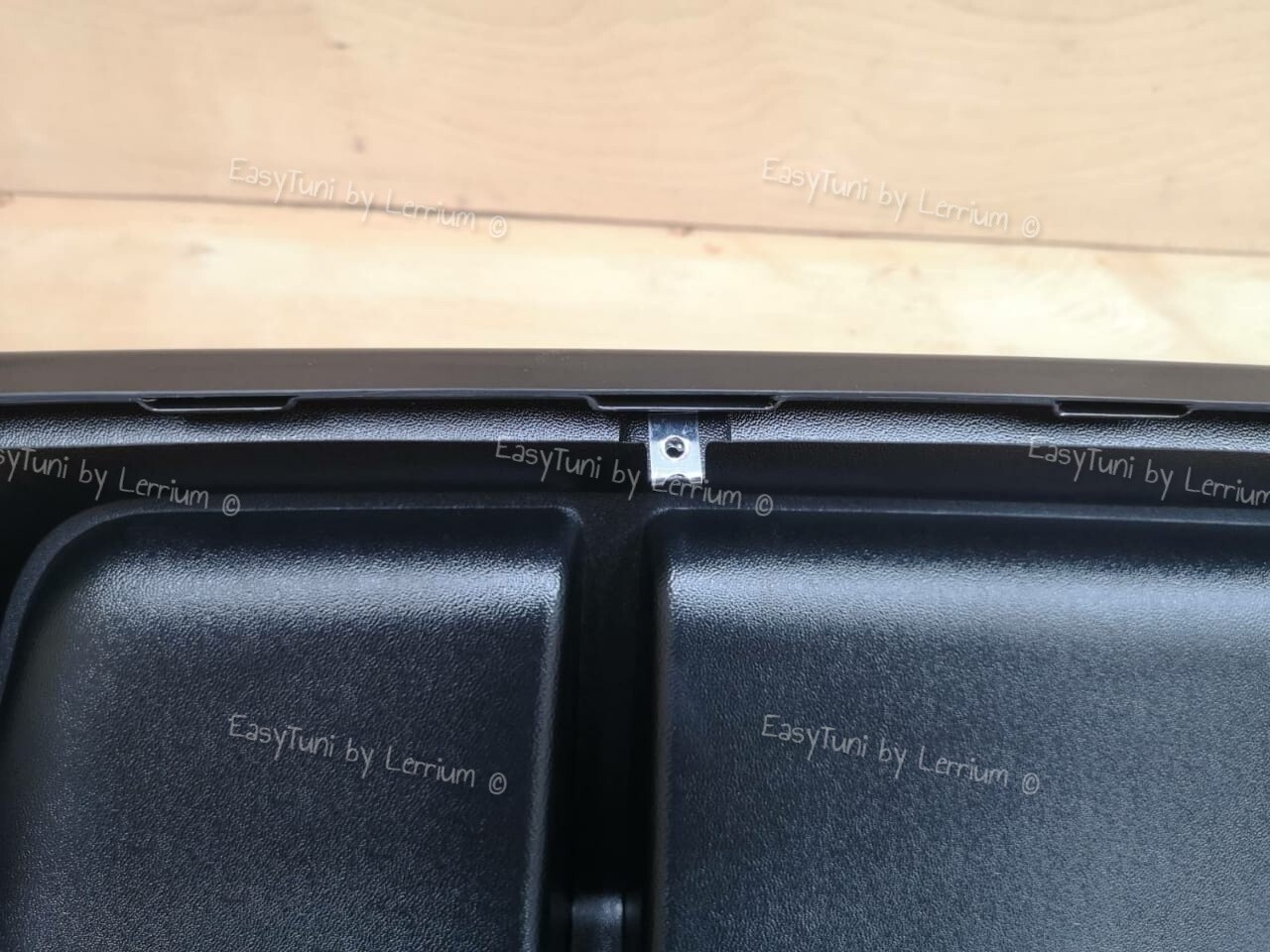 BMW E60 BMW E61 rear diffuser for m tech m sport bumpers abs plastic ( NON M5 )