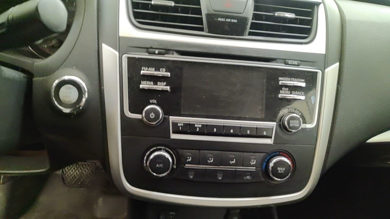 (LOCAL PICKUP ONLY) Passenger Right Quarter Glass Sedan Fits 13-18 ALTIMA 722621