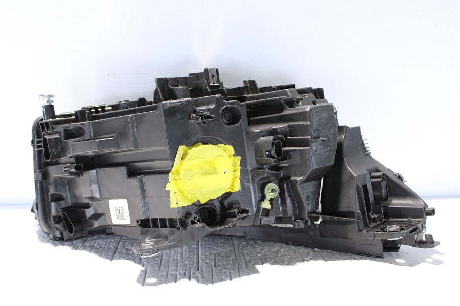 2024-2026 BMW 5 Series Left Side LED Headlight Assembly OEM LE22E6494