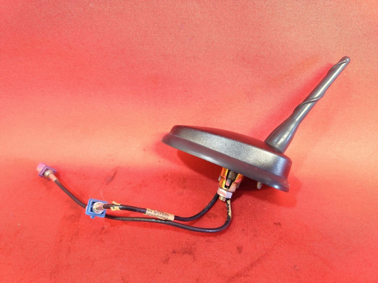 2002-2007 Cadillac Chevy Buick GMC Mobile Telephone GPS Navigation Antenna