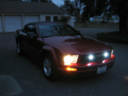 10,000K Blue LED Driving Light Fog Lamp Kit for Ford Mustang Grill ( all years )