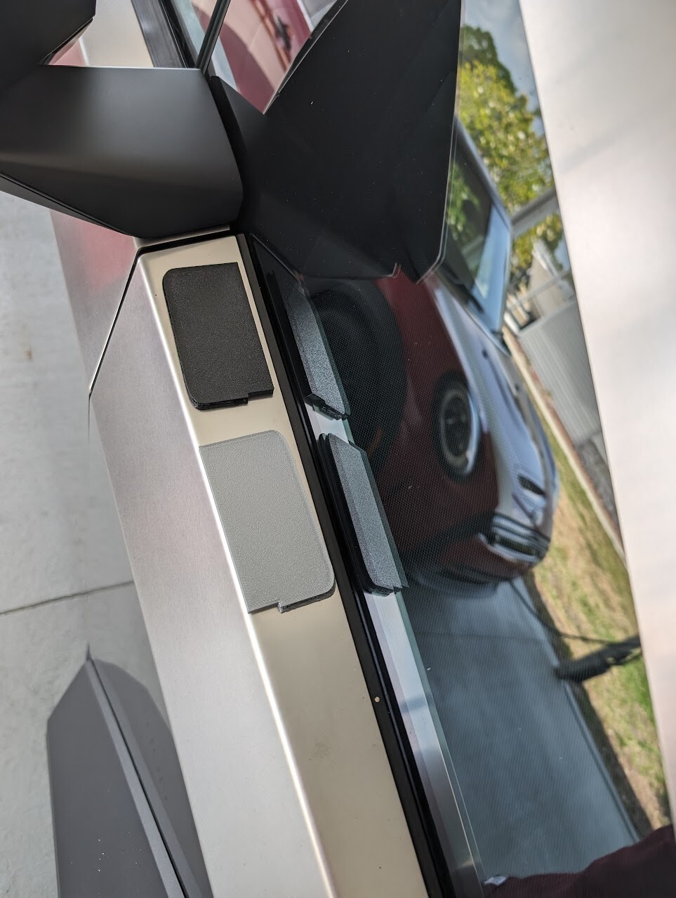 Cybertruck Mirror Delete Covers (set)