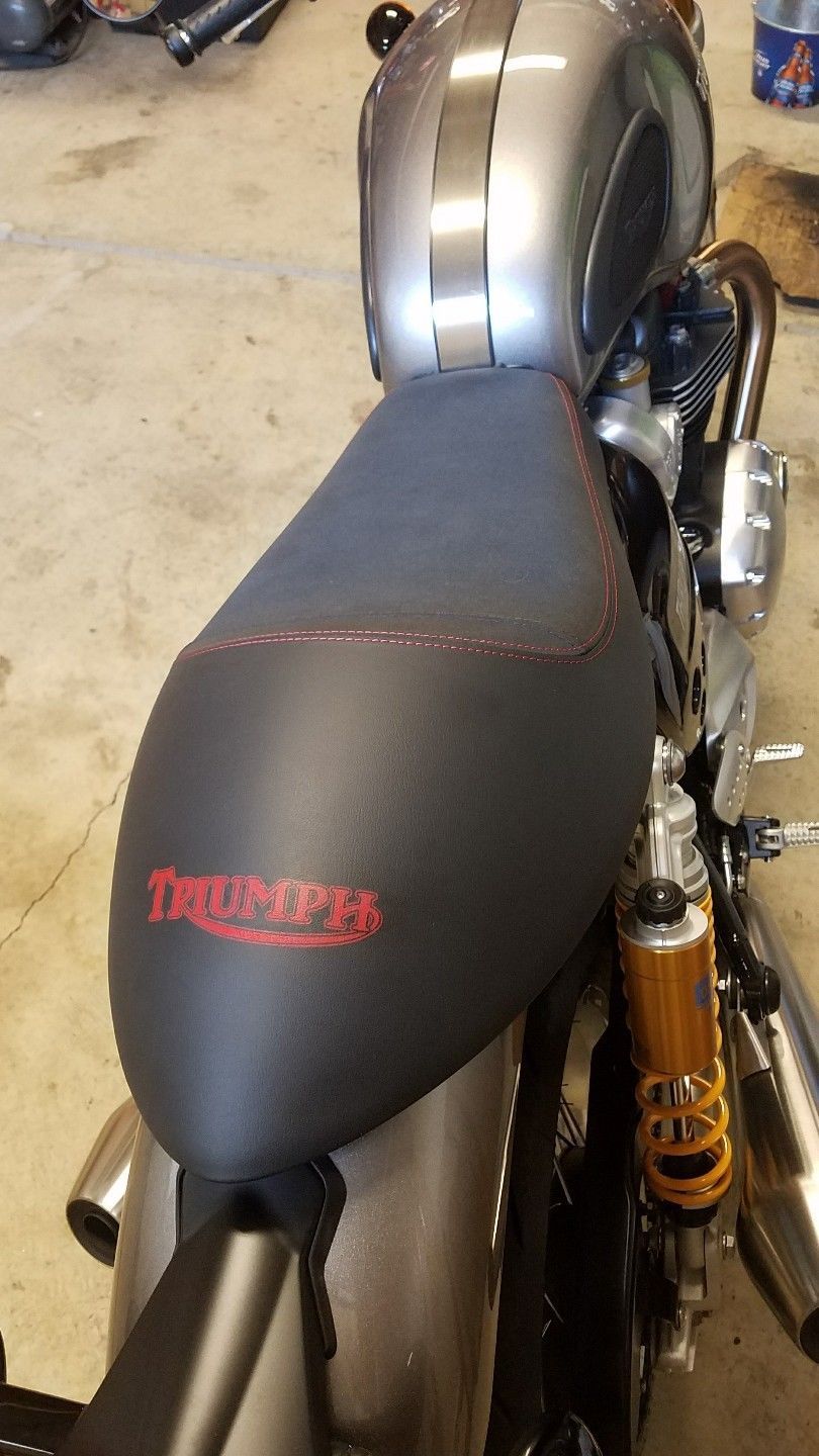 TRIUMPH SEAT STENCIL