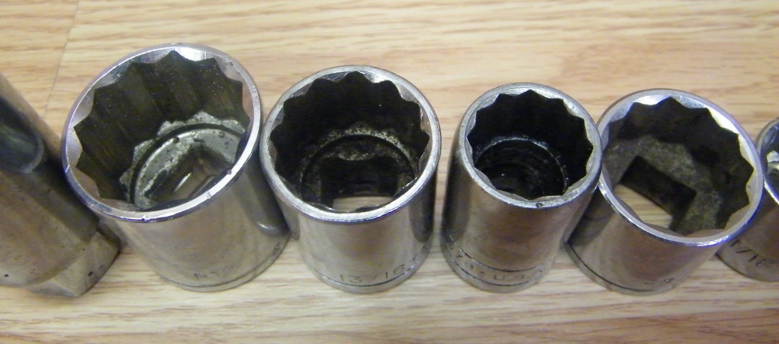 Mixed Lot of Ten Unbranded/Generic 12 Point 1/2″ Drive Sockets Only **READ**