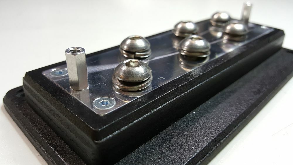 Steve Meade Designs 6 Ring Connect Power/ Ground Distribution Block Half Block