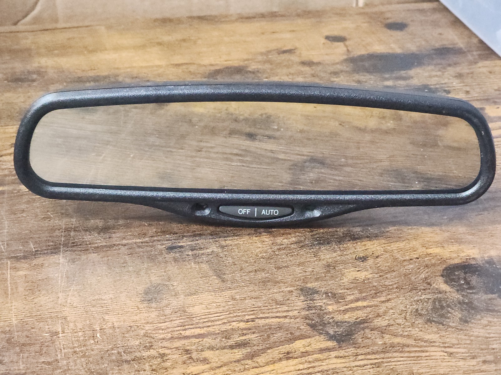 2003-2010 Dodge Ram 1500 2500 3500 Rear View Mirror Auto Dimming OEM 04805572AA