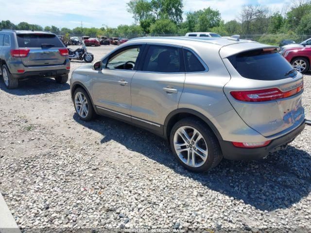 (LOCAL PICKUP ONLY) Driver Left Front Door Electric Fits 15-19 MKC 2189405