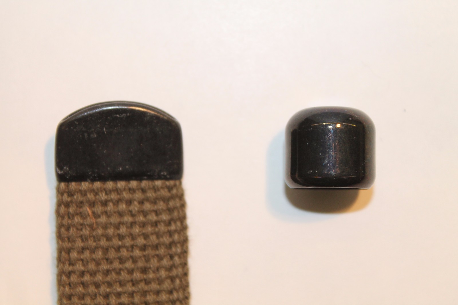 Military Web Strap End Tip, 1″ Mil-Spec Webbing Ball Tip, Black. Lot of 10