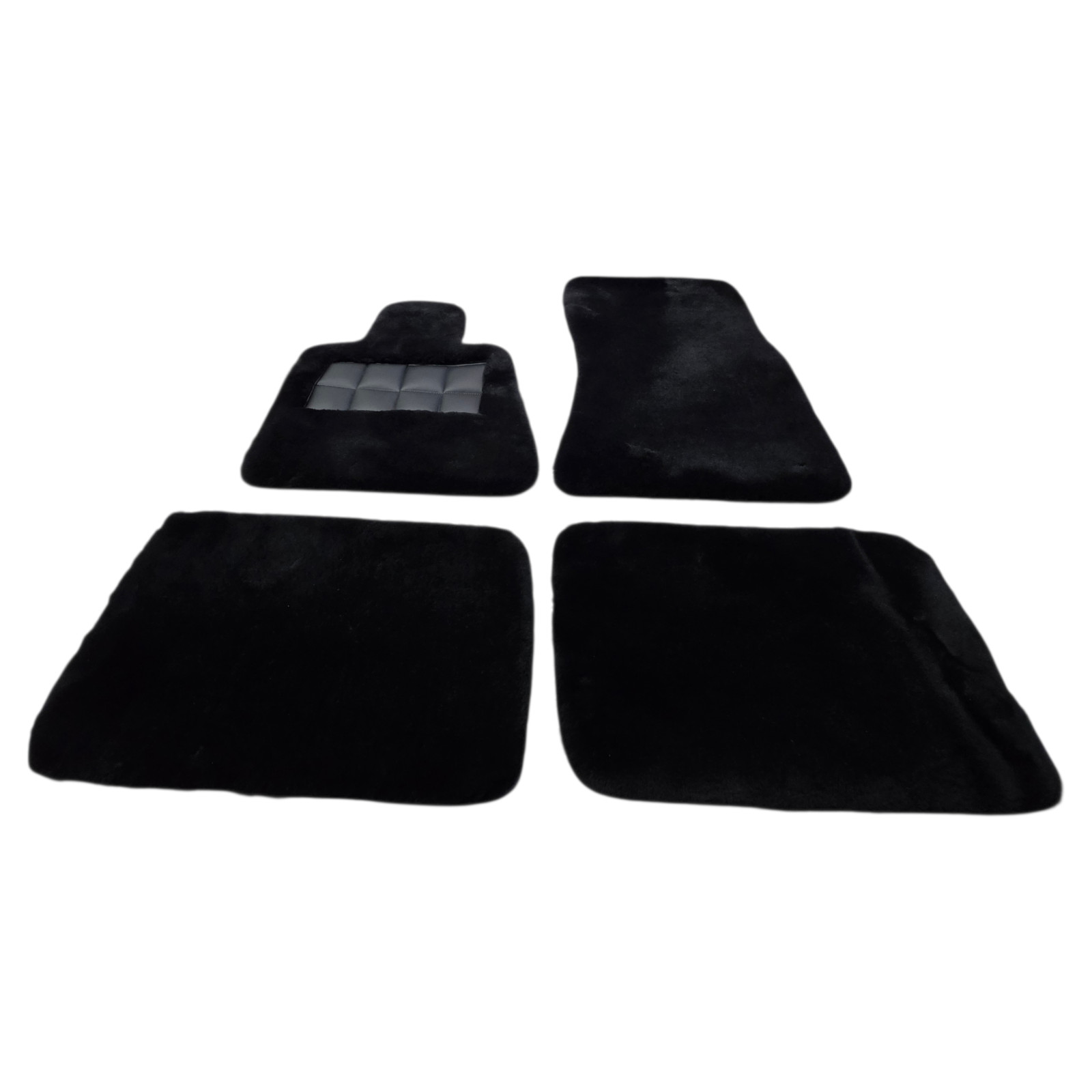 Floor Mats for Rolls-Royce Cullinan Lambswool Sheepskin New in stock FULL SET