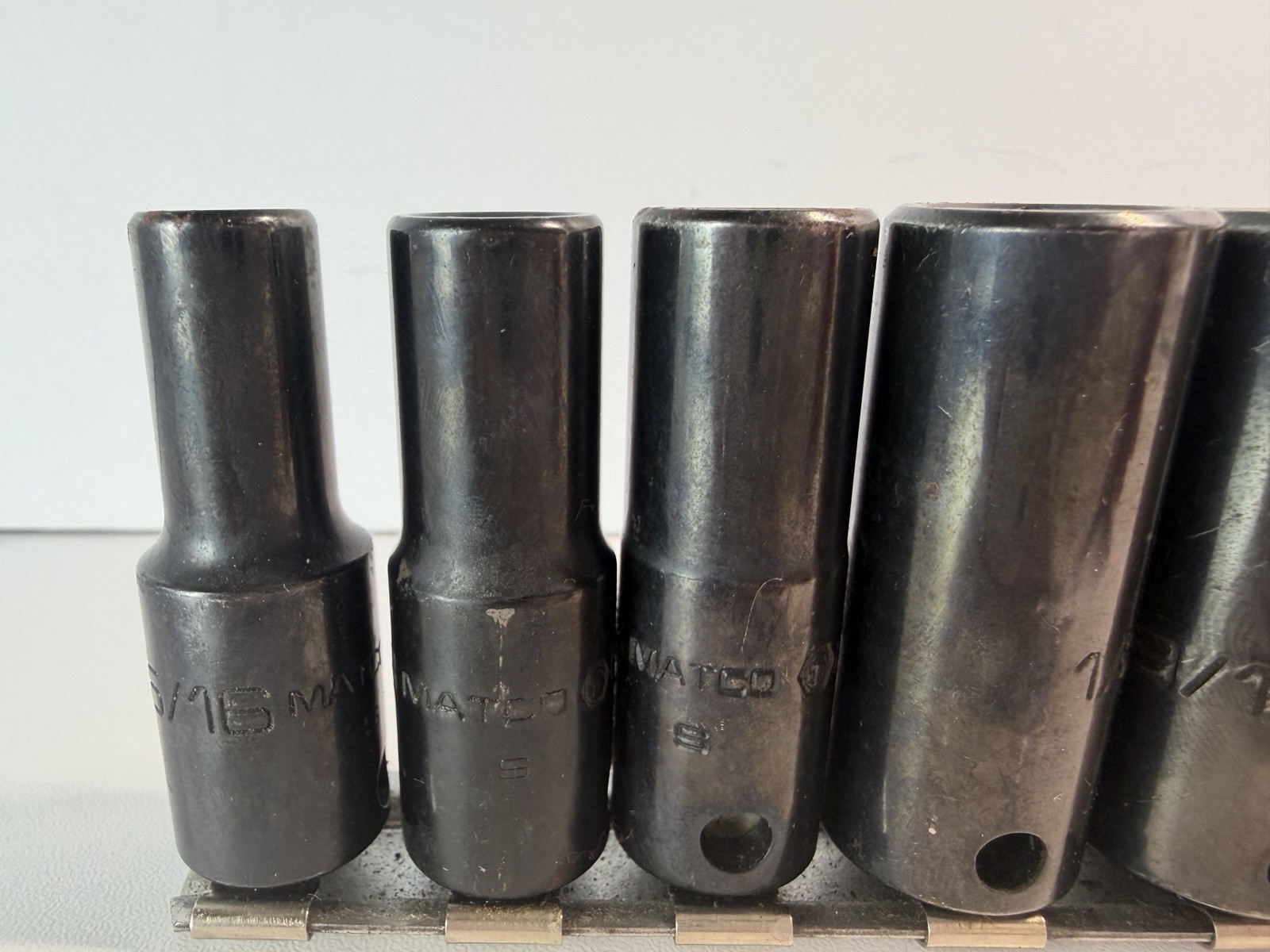 Matco Tools 11 Piece 3/8” SAE Drive 6 Point Mid-length Impact Socket Set
