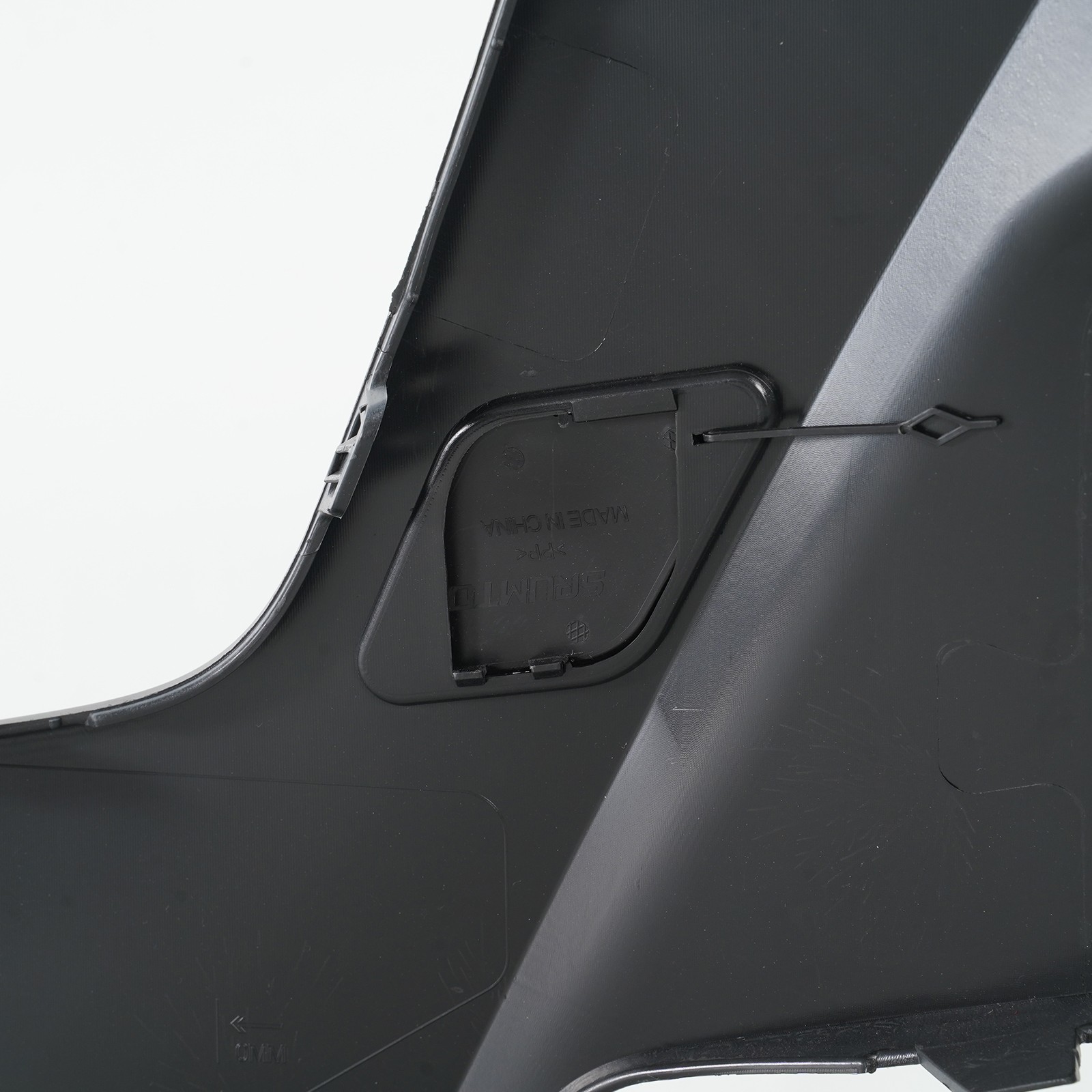 For 2014-2019 Cadillac CTS Front Upper Bumper Cover w/o Sensor Hole 84033411