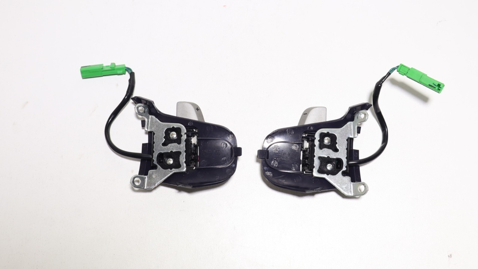 2010-2014 HONDA INSIGHT STEERING WHEEL PADDLE SHIFTERS OEM