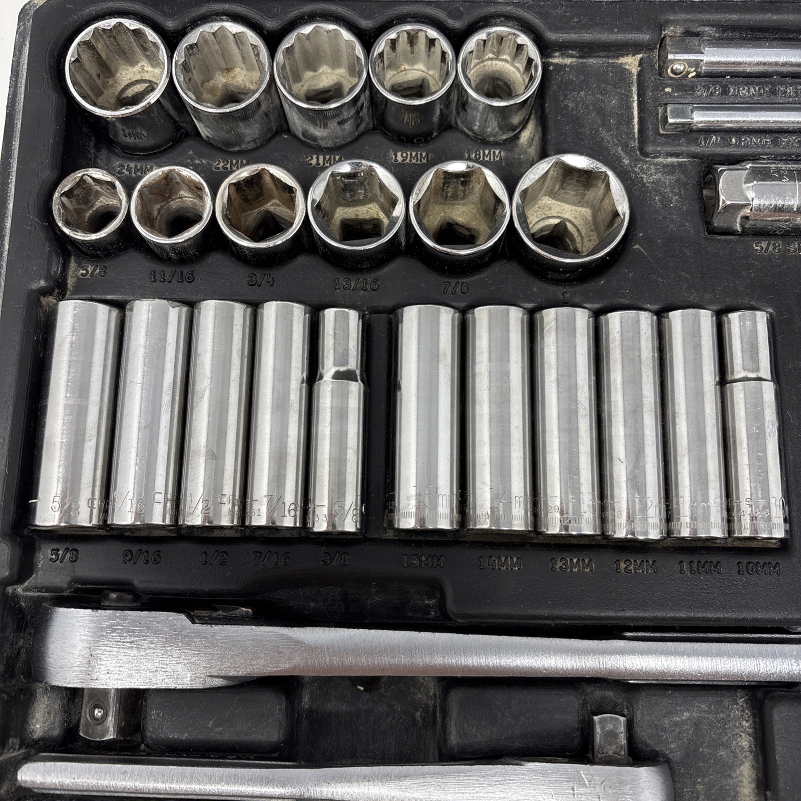 Craftsman USA 100PC Mechanics Tool Set 33623 Sockets Ratchets SAE Metric *READ