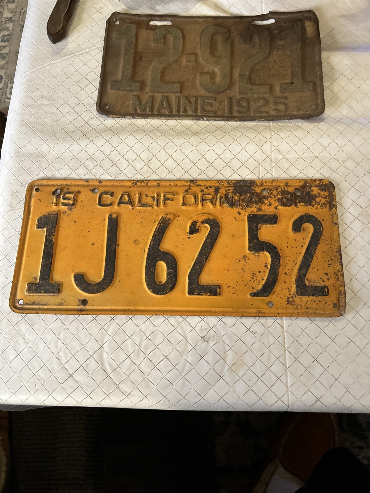 Vintage Original 1934 California Metal License Tag Plate # 1J 62 52