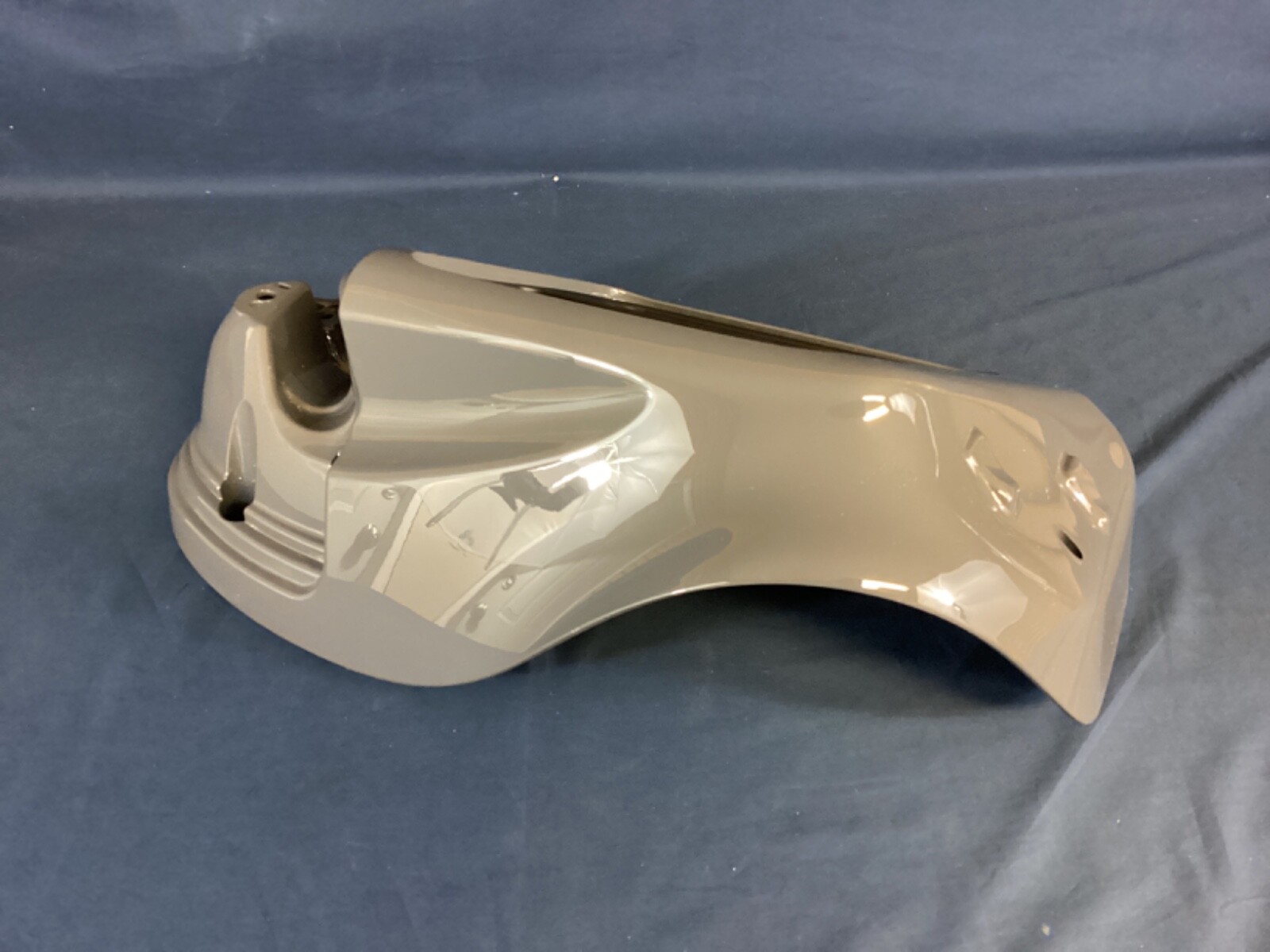 NEW OEM Harley Davidson LWR, Fairing Sub-Assy, RH, Gunship Gray, 57100169EGZ*