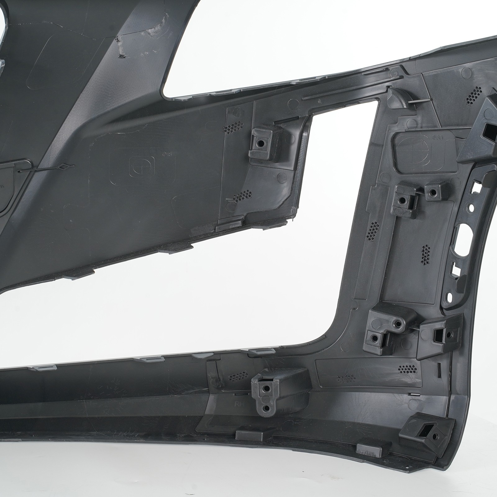 For 2014-2019 Cadillac CTS Front Upper Bumper Cover w/o Sensor Hole 84033411