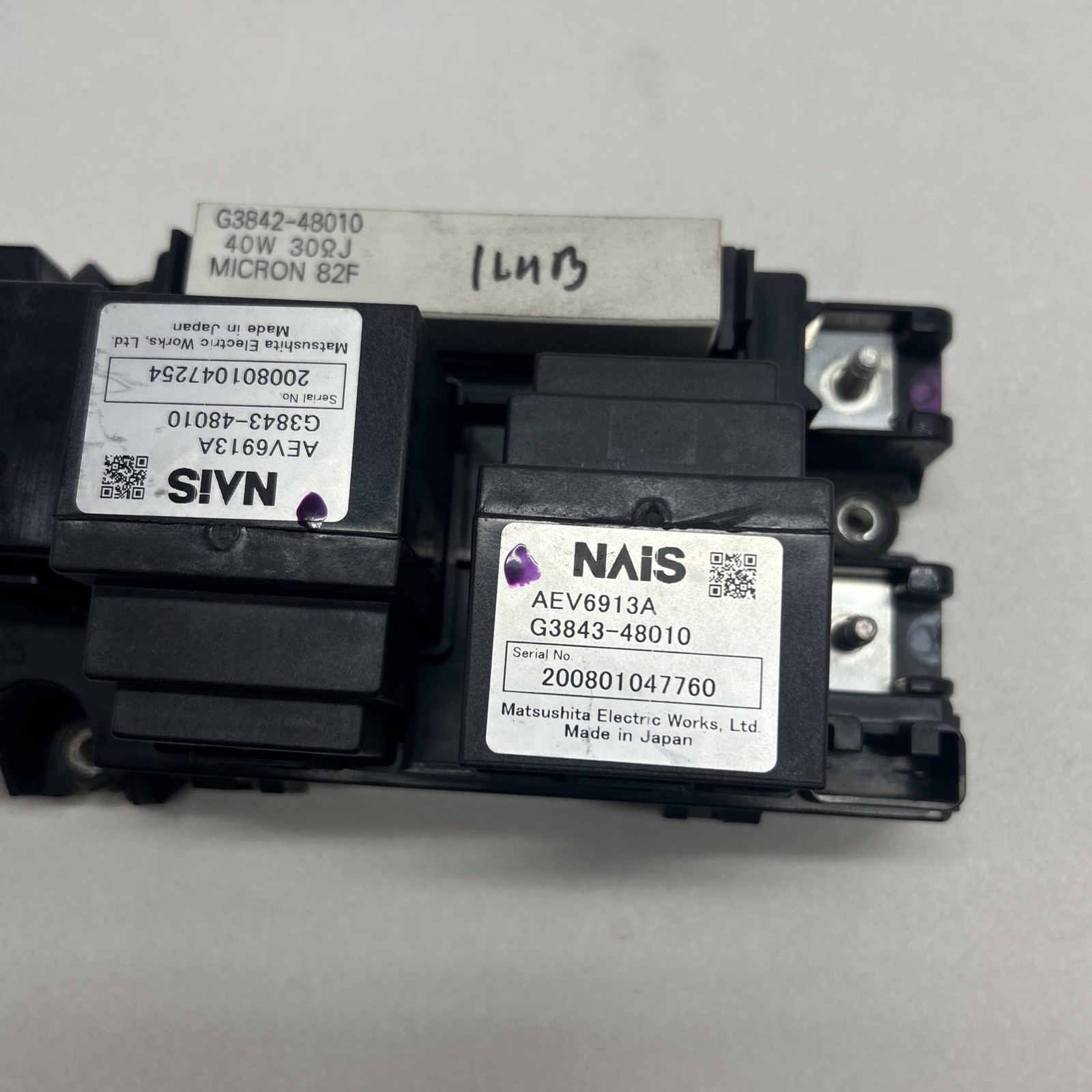 2006-2009 Lexus RX400H Hybrid High Voltage Battery Fuse Relay Box G3820-48010