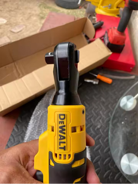 DEWALT DCF512B 1/2 in. 20V MAX Cordless Brushless Ratchet Power Bare Tool Only