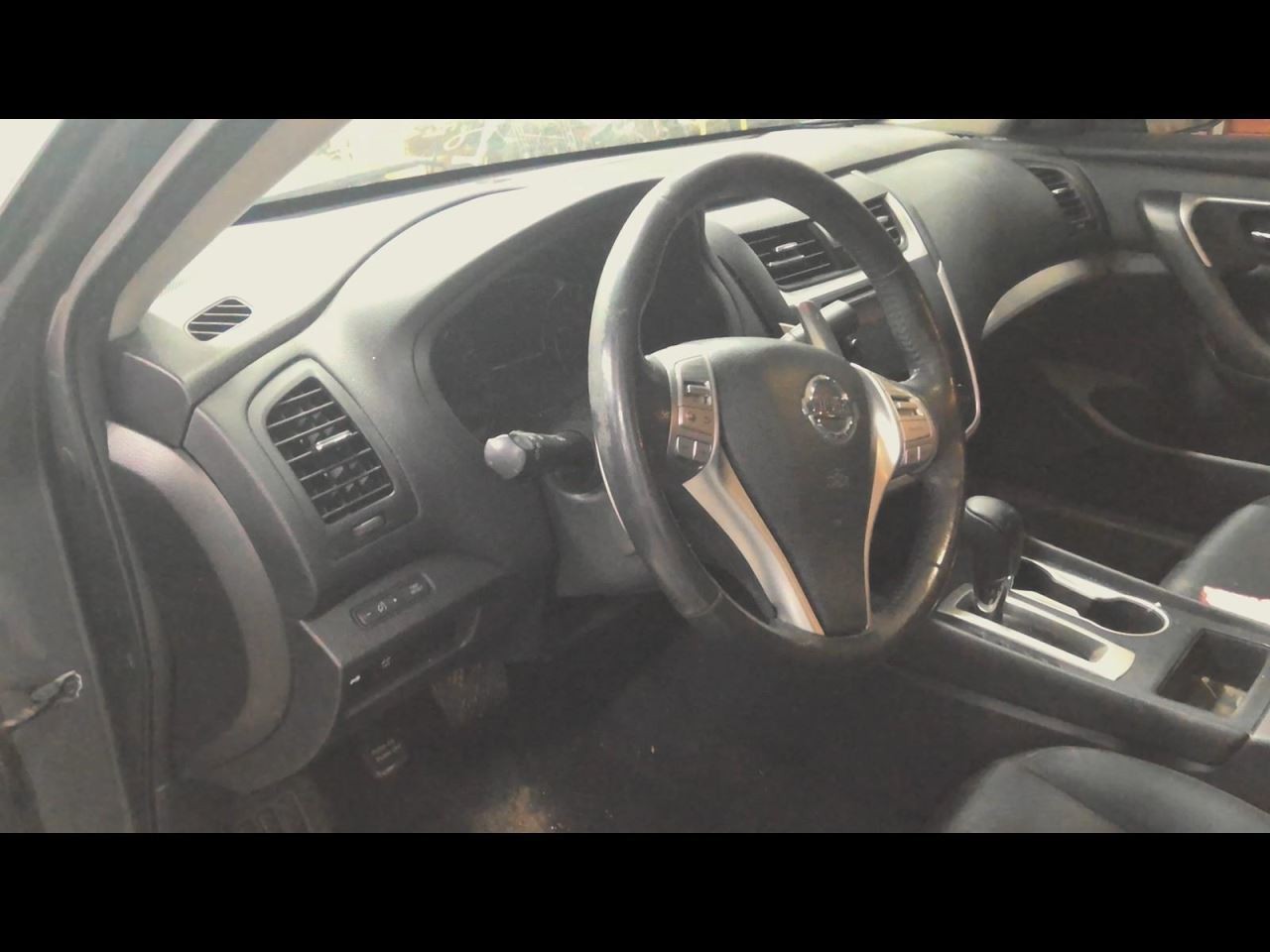 (LOCAL PICKUP ONLY) Driver Left Quarter Glass Sedan Fits 13-18 ALTIMA 732580