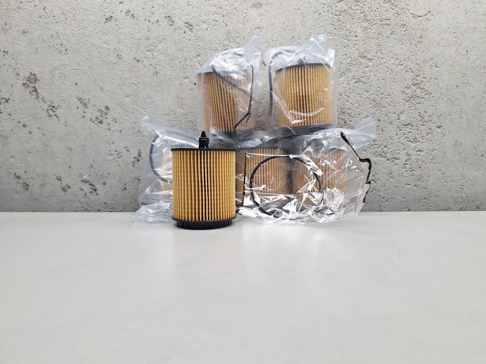 LOT OF 6 – FRAM COR9018ACC Engine Oil Filters For GMC, CHEVROLET, BUICK