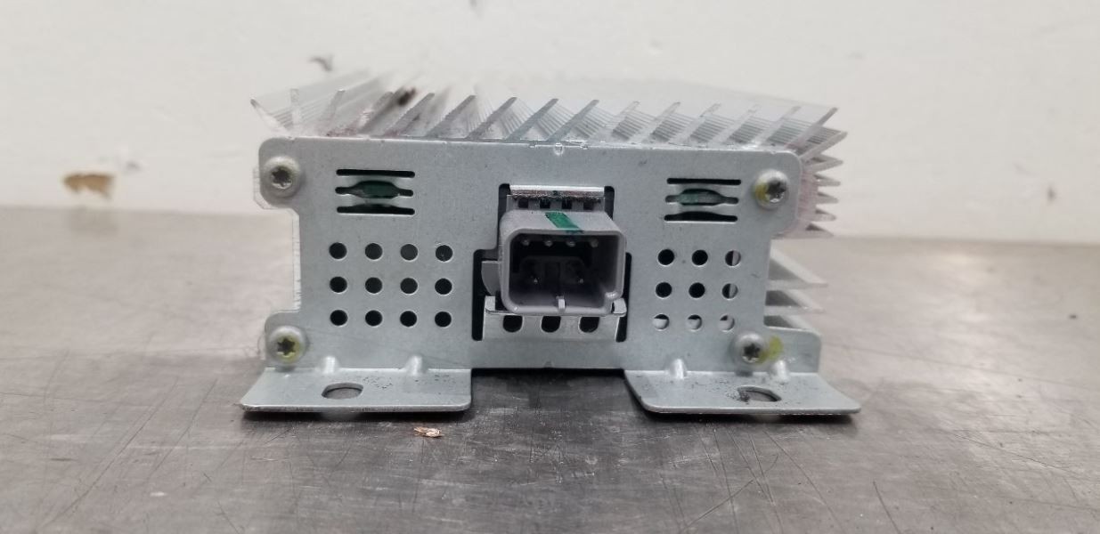 10 FORD F150 RAPTOR RADIO AUDIO AMP AMPLIFIER 8A5T18C808AB