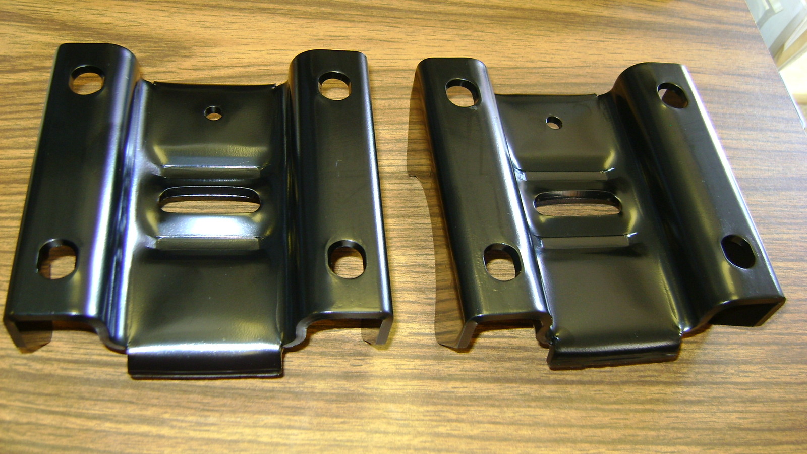 Mono leaf spring Mounts Camaro 67-69 Perches Firebird Nova perch saddle brackets