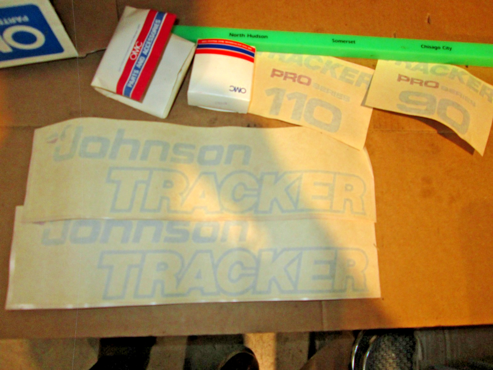 Tracker Johnson OEM 90- 110 V4 HP Decal Set 1990s 0433207