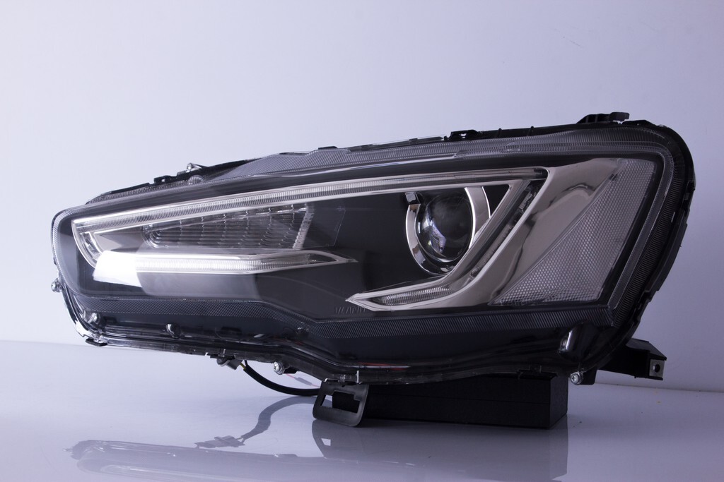 Pair LED Projector Headlights For Mitsubishi Lancer/Evo 2008-2017 w/Sequential
