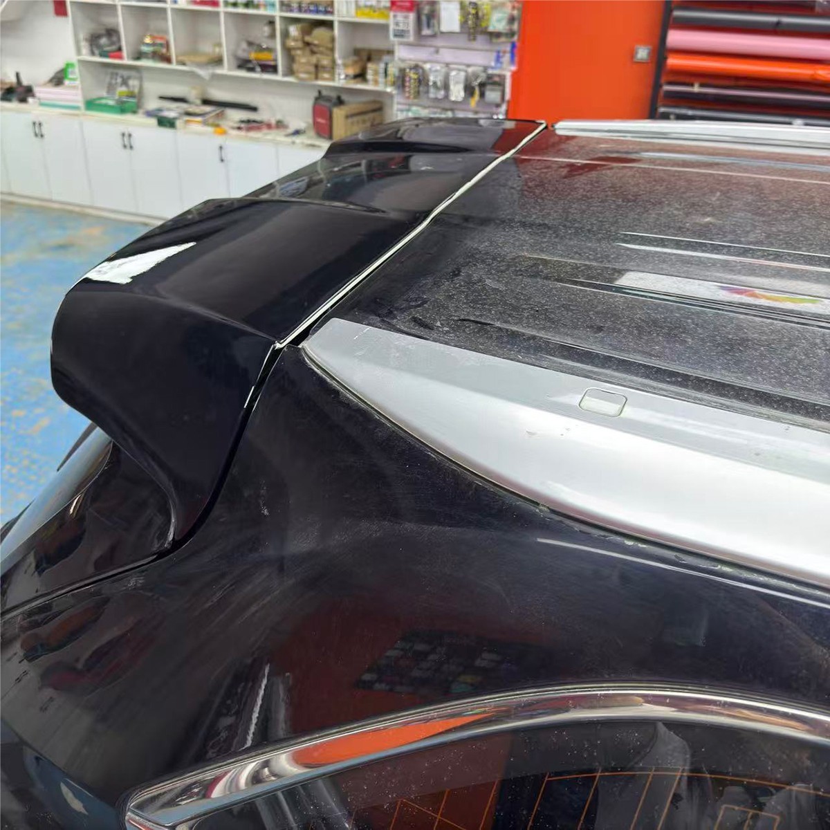Fit For Highlander 2015-2017 Black Roof Wing Trunk Top Spoiler W/led Light
