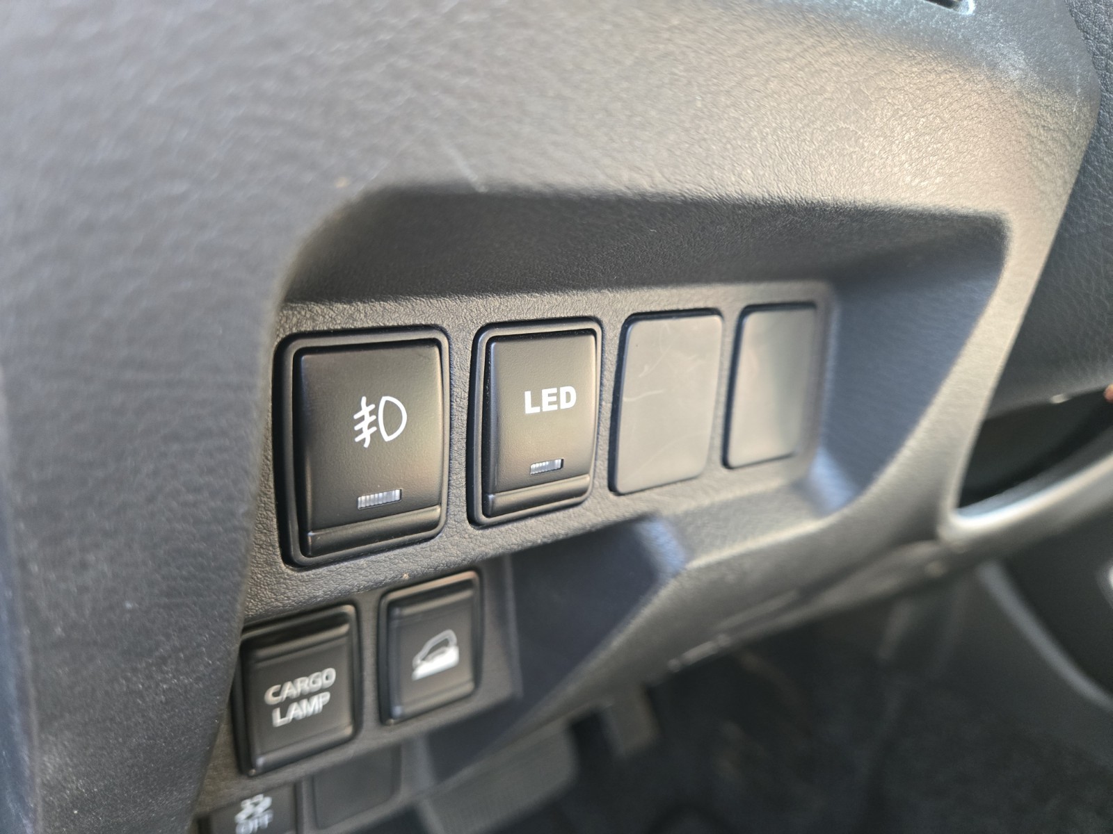 Push Switch Button LED Fog Light ON-OFF For 2022-2025 Nissan Frontier Led Bar