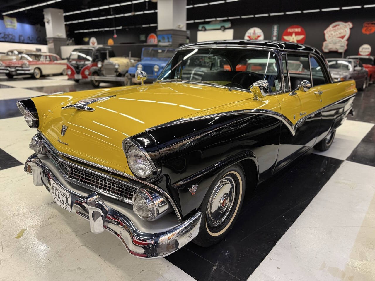 1955 Ford Crown Victoria