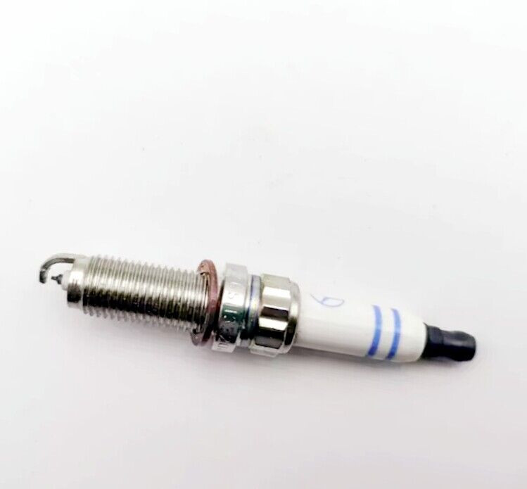 8pcs A0041598103 Spark Plugs For Mercedes W166 R172 W204 W207 W212 W216