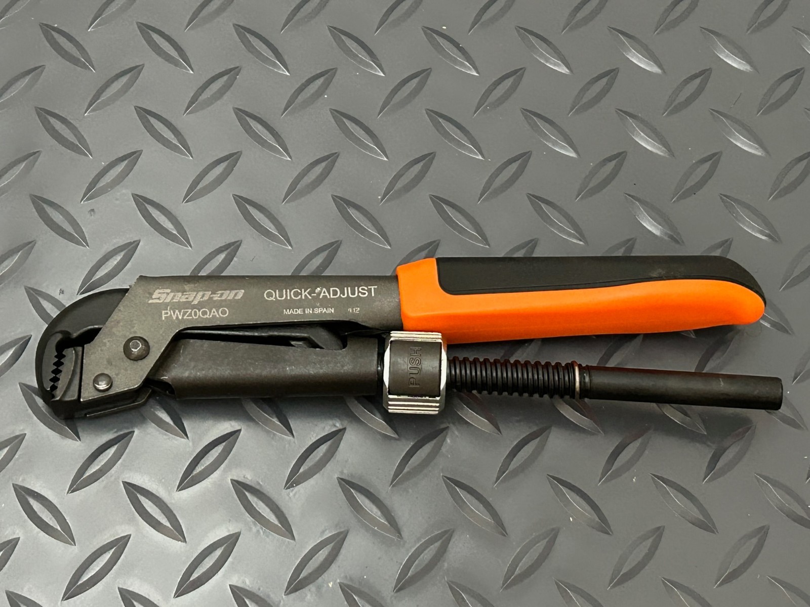 Snap-on Tools Orange 8-5/8″ Soft Grip Quick Adjust Pliers Wrench PWZ0QAO NEW