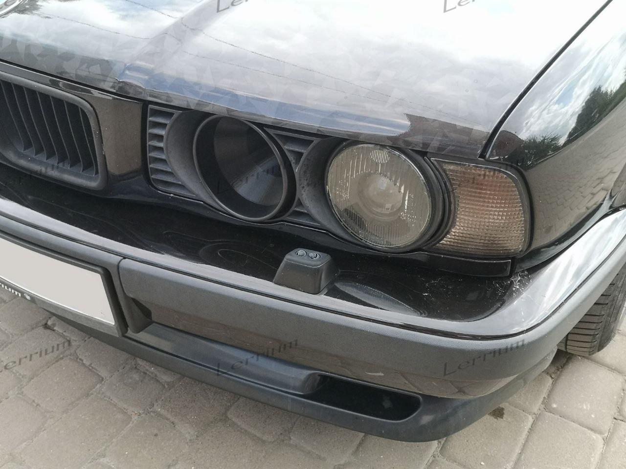 BMW E34 left side headlight duct, 3,5″ intake cold air duct, video