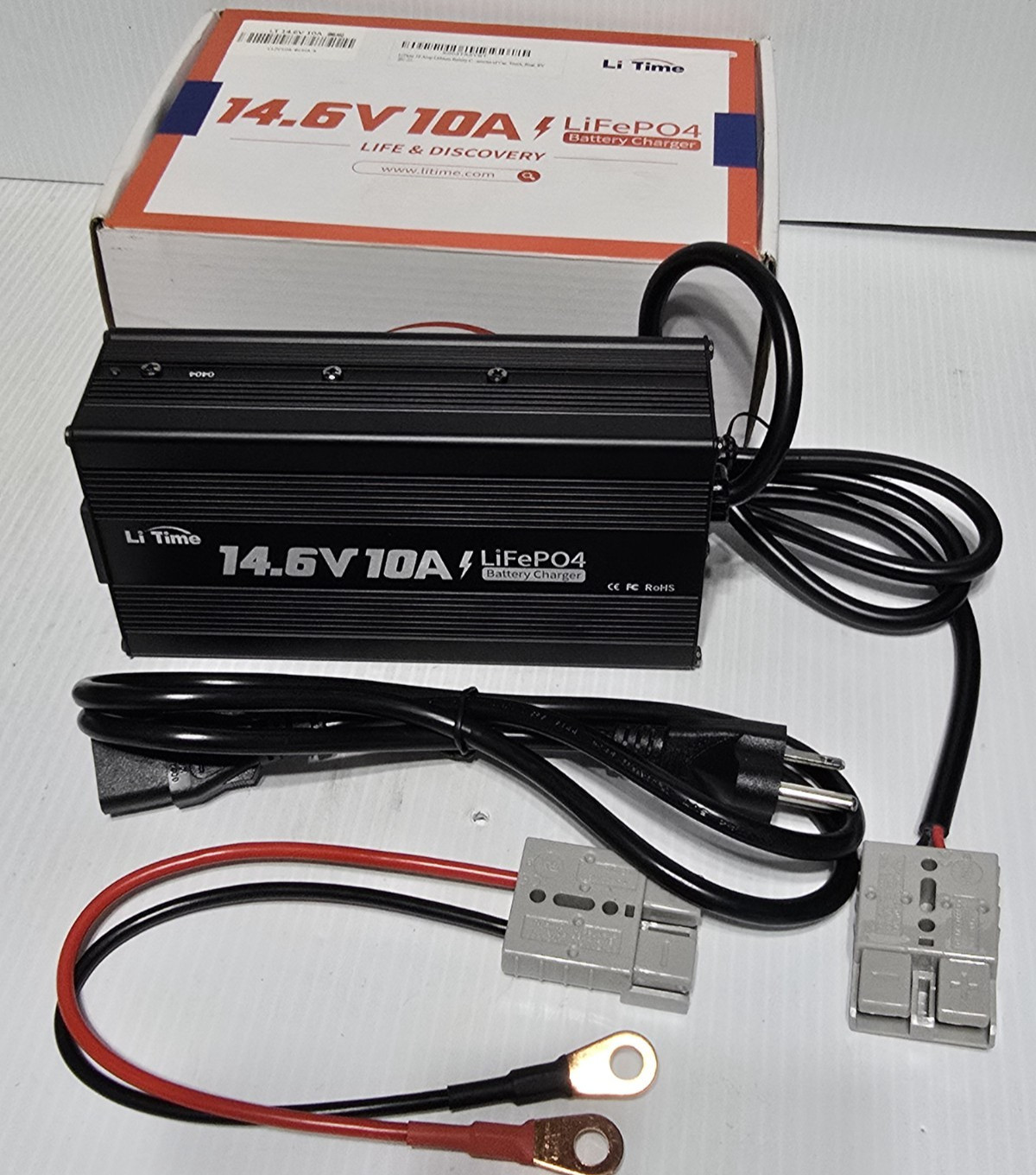 LiTime 14.6V 10A AC-DC Lithium LiFePO4 Battery Charger