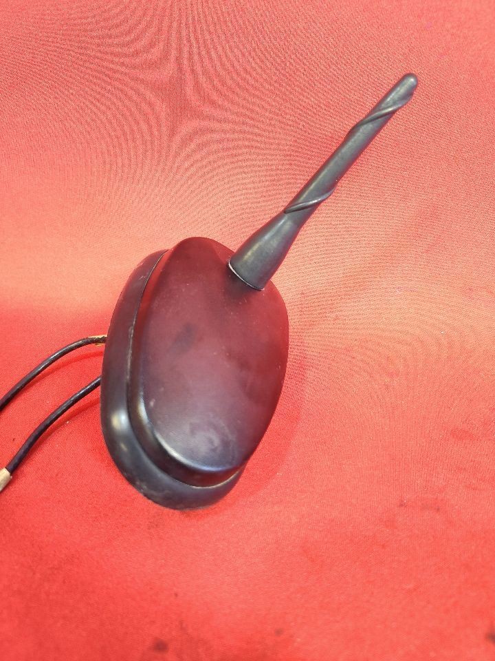 2002-2007 Cadillac Chevy Buick GMC Mobile Telephone GPS Navigation Antenna