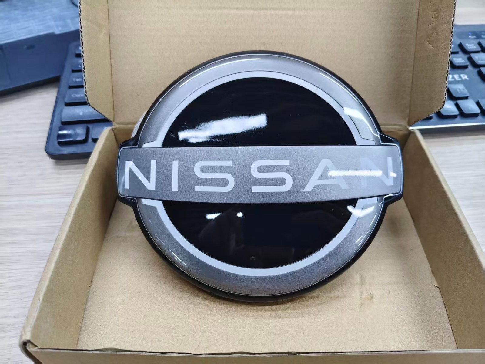 Fit For Nissan Rogue Emblem 2021 22 2023 Class Front Grille 62890-6RM0A Badge🔥