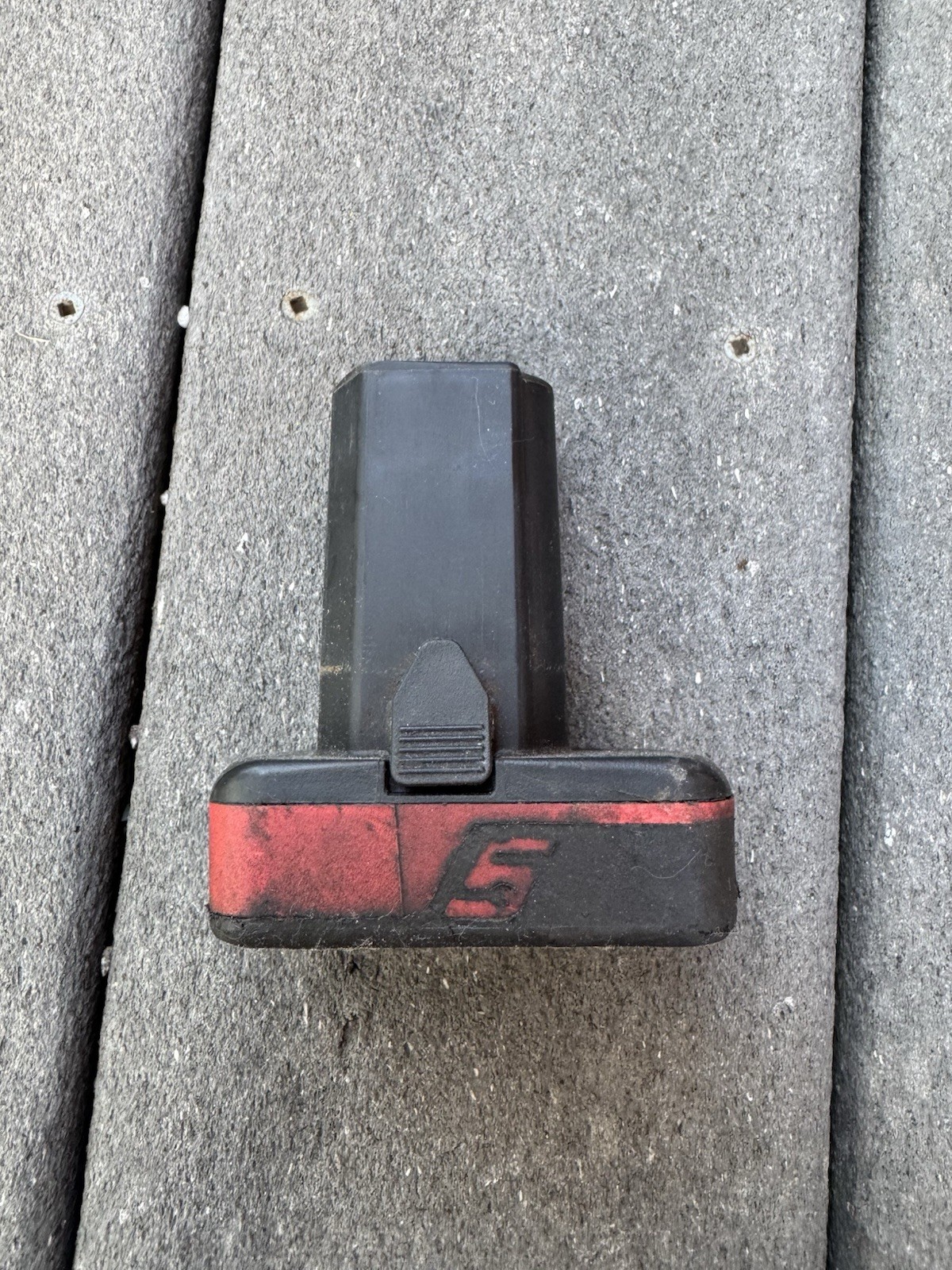 Snap-on CTB8172 14.4 v li-ion Battery RED