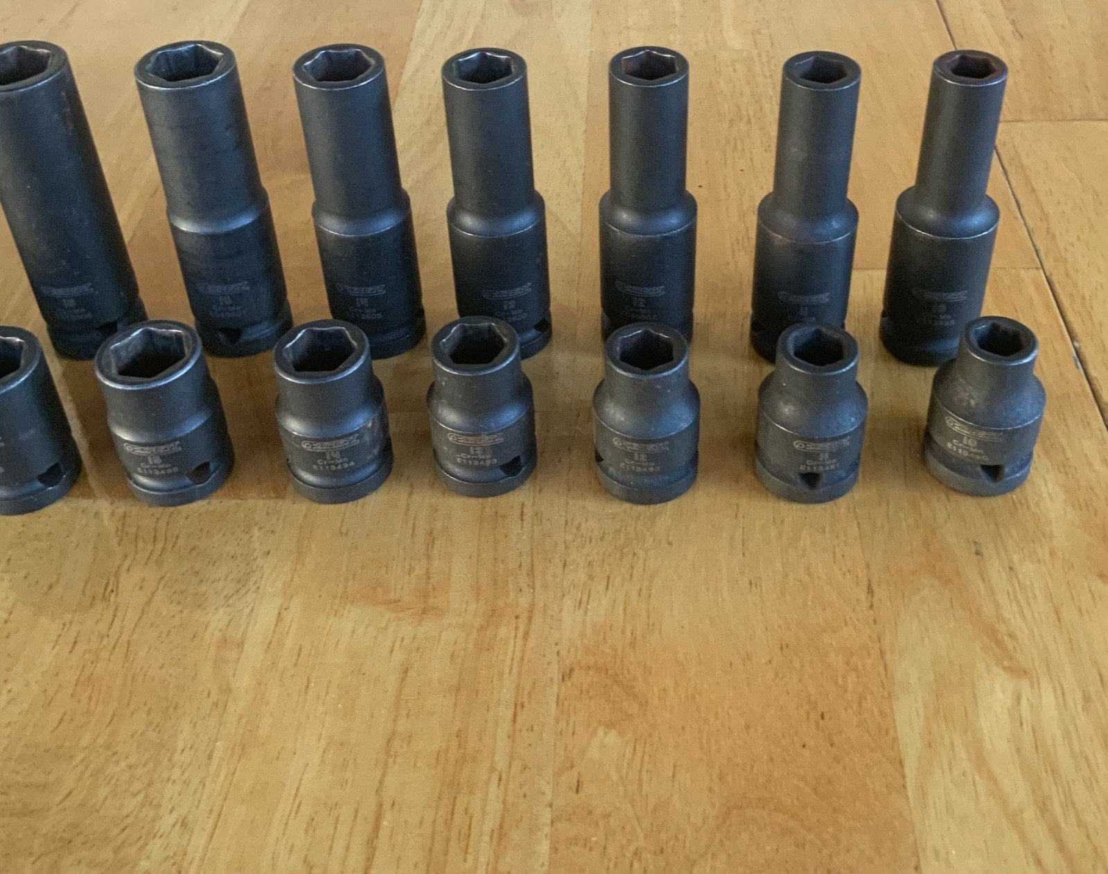 MAC TOOLS EXPERT E041641 30-PC. 6-PT. 1/2“ DRIVE METRIC IMPACT SOCKET SET – USED