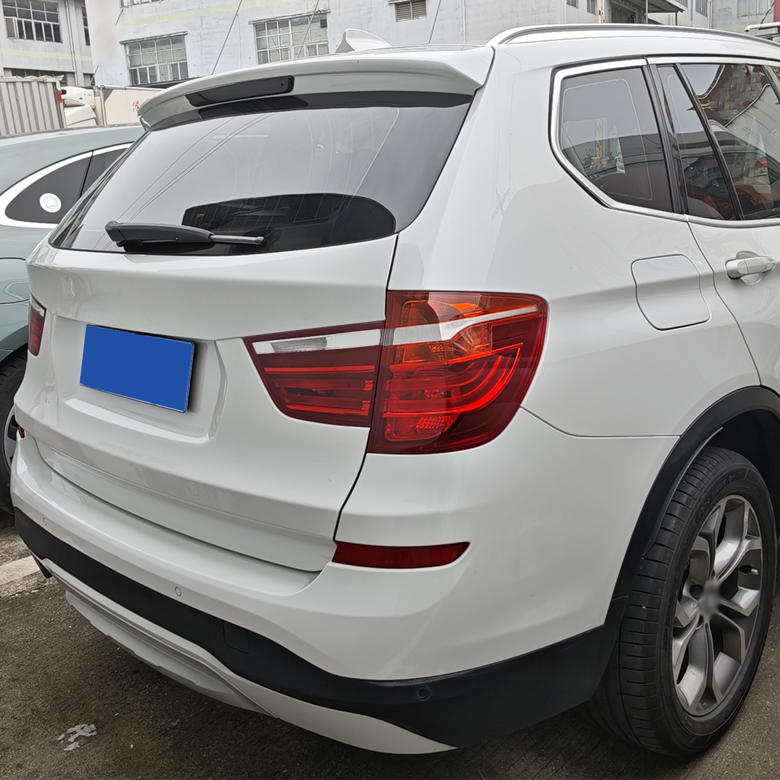 Blackened 3rd Third Brake Tail LED Light Cover Trim For BMW X3 F25 2011-2017 1PC