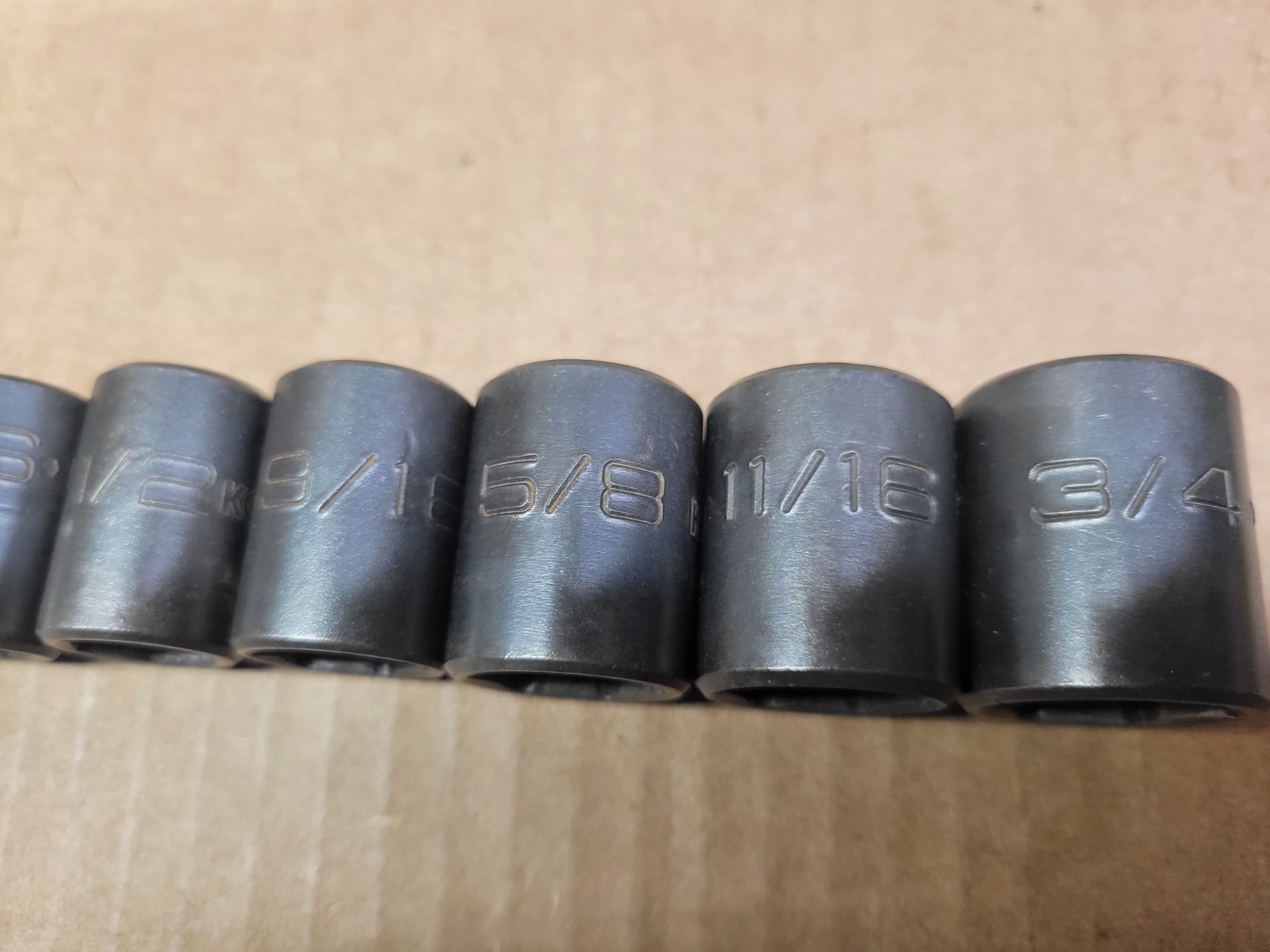 First Generation Kobalt 3/8″ Drive SAE 9-PC SAE 6-PT Impact Socket Set 1/4-3/4