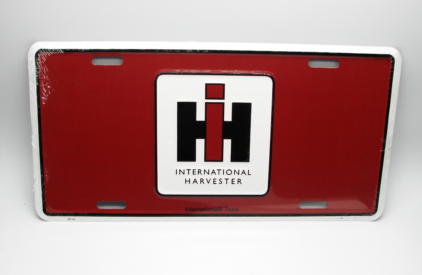 HI INTERNATIONAL HARVESTER EMBLEM 3D EMBOSSED METAL CAR NOVELTY LICENSE PLATE