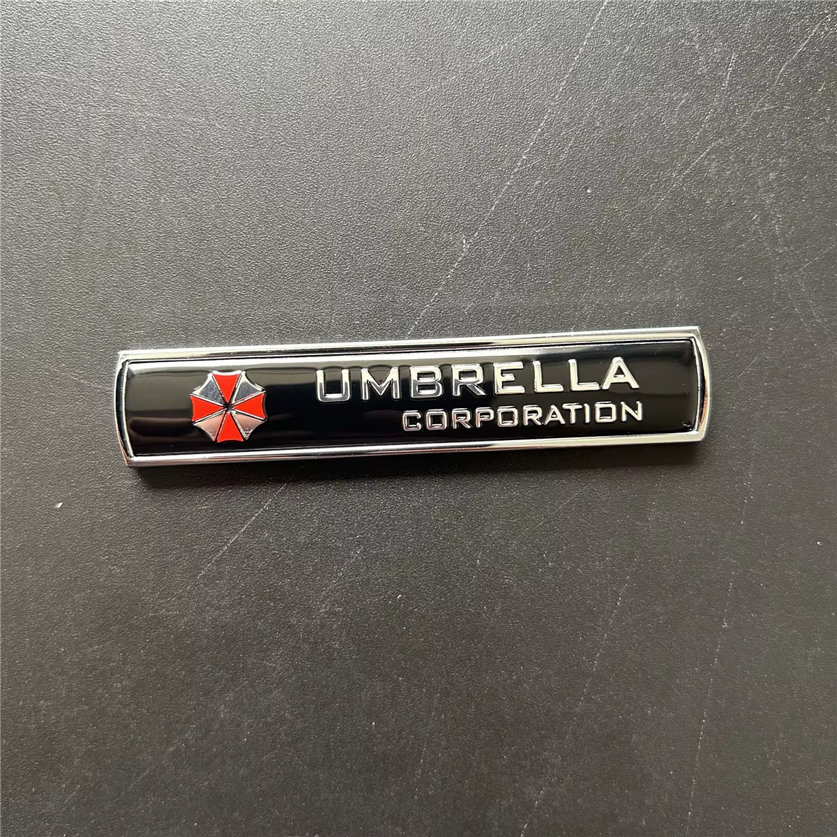 Metal Resident Evil Umbrella Corporation Emblem Car Badge Decal Metal Silver Blk