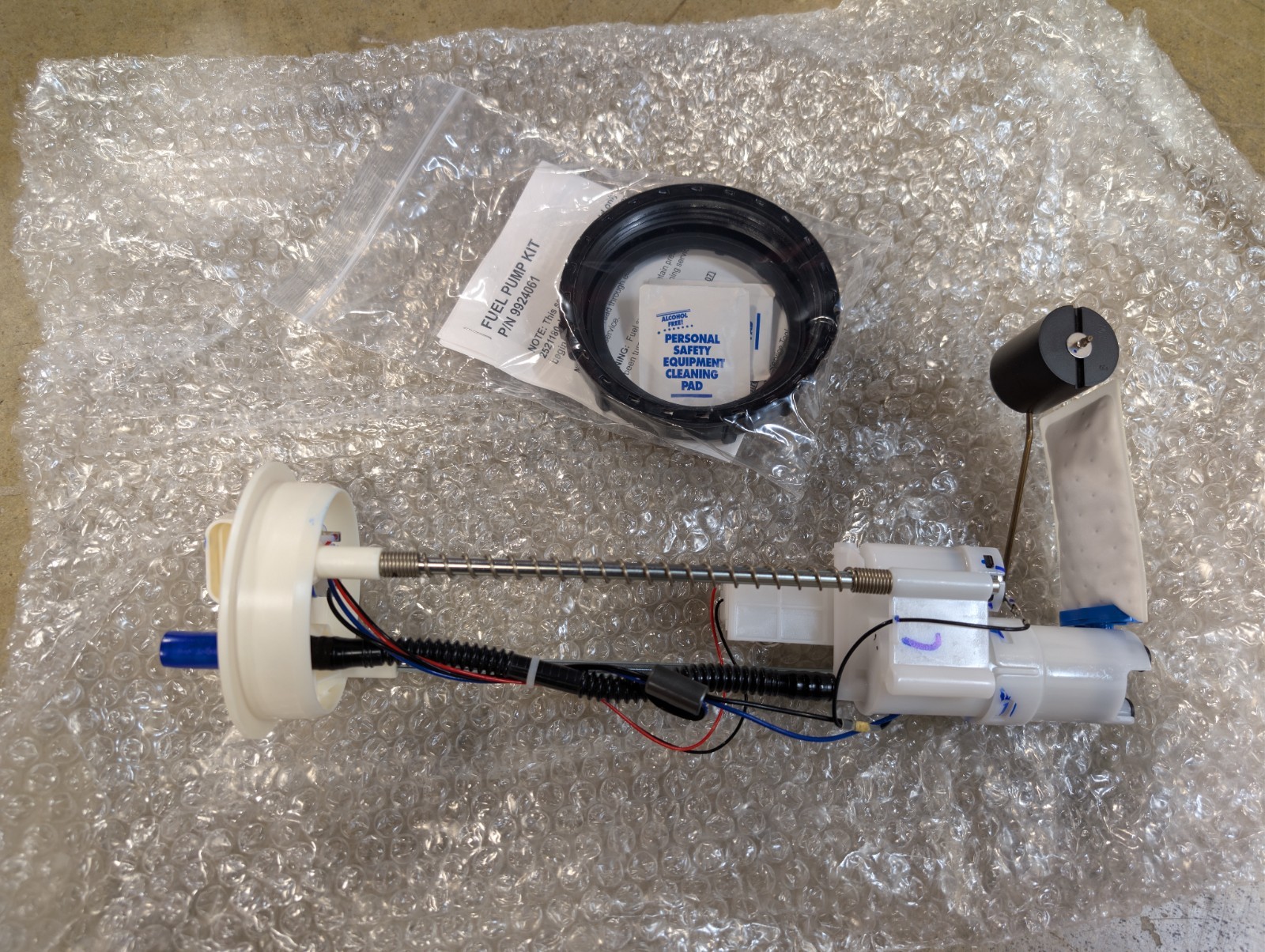 2208595 Fuel Pump Brand New OEM Original Polaris Fuel Pump