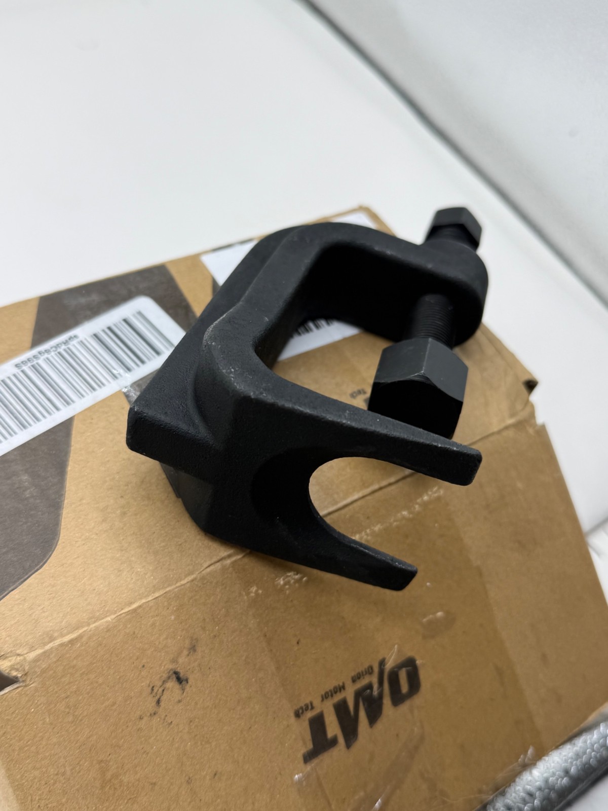 OMT Ball Joint Separator, 2-3/8 in. Lower Ball Joint Removal Tool | Ball Joint