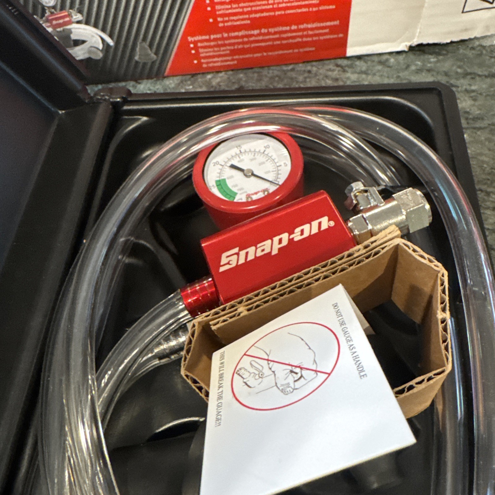 snap on svtsrad272u universal cooling system filler in blow molded case new