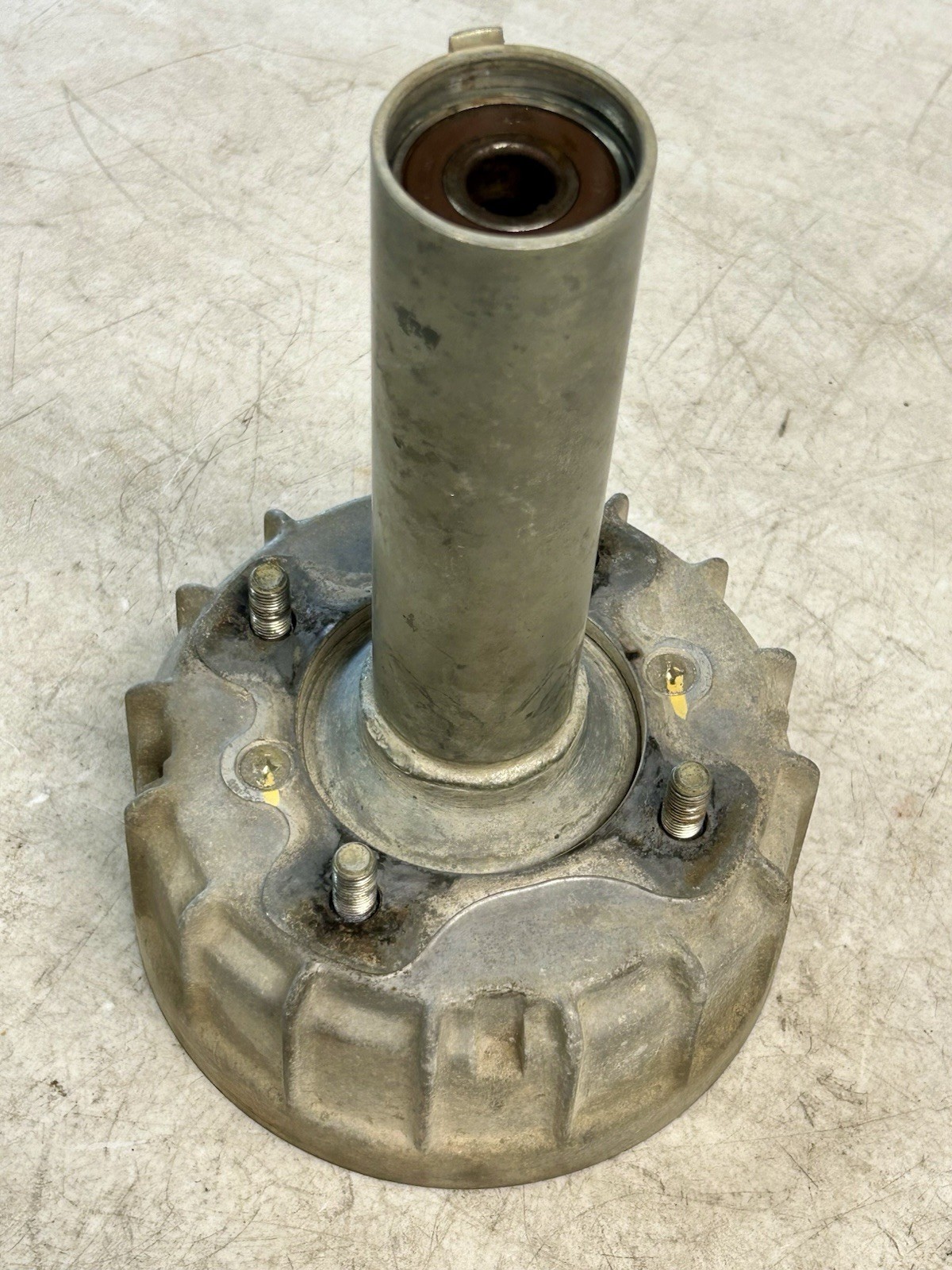 1985 – 87 Honda ATC 250ES Big Red Front Wheel Hub Drum Assembly OEM